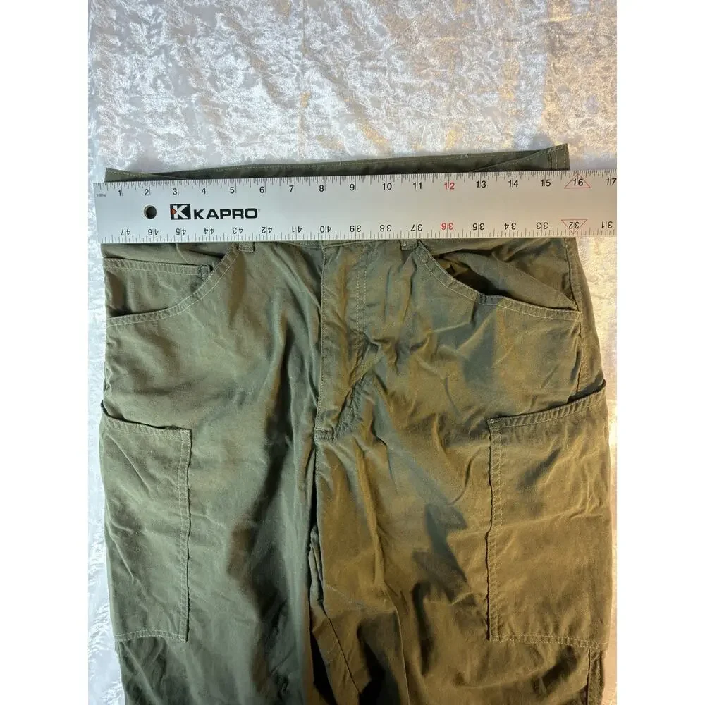 Patagonia‎ Cargo Pants Mens 32 Green Nylon Hiking Gorpcore Outdoor Workwear